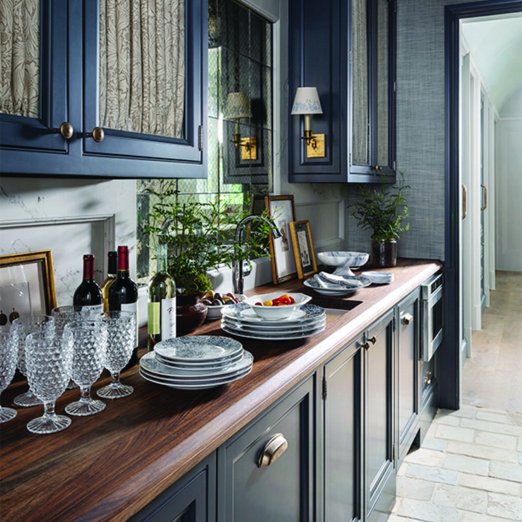 Kitchen counter details